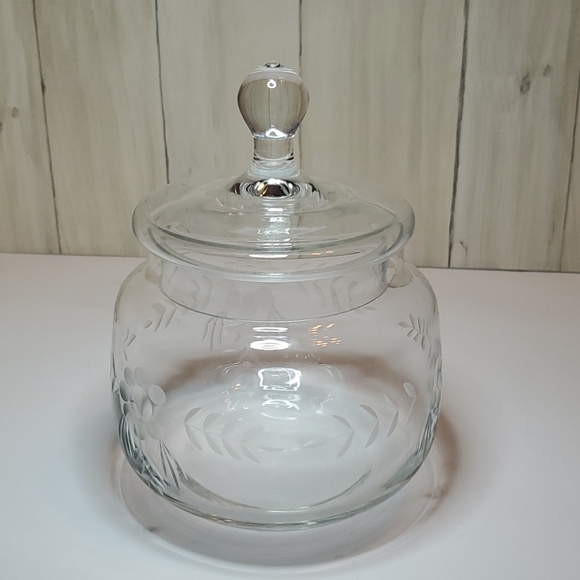 Accents Vintage Etched Glass Apothecary Jar Poshmark